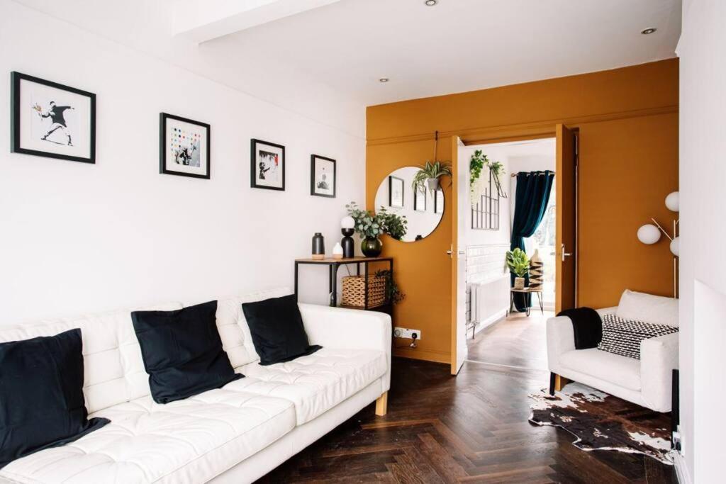 Modern & Stylish Home In The Heart Of Belfast Kültér fotó